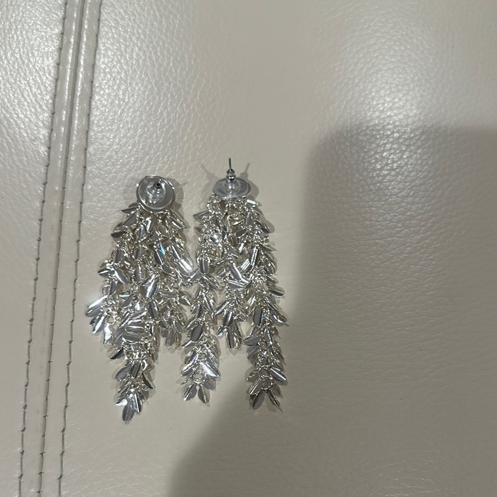 Chic Silver Leaf Drop Earrings - image 5